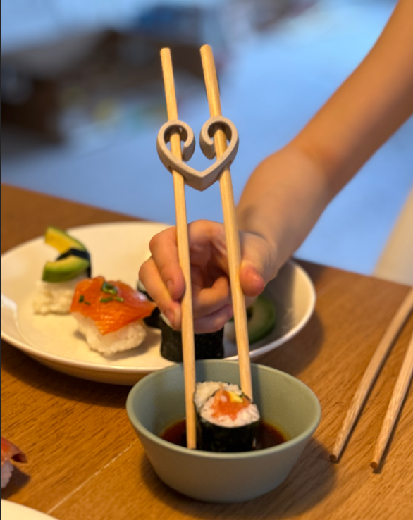 Pack Chopstick Love